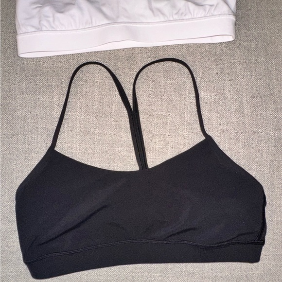 TWO Lululemon Flow-Y Sports Bras BUNDLE: Black & White (NWOT) - Picture 11 of 12
